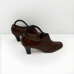 Aerosoles Ankle Bootie Side Zip Heels Women's Sz 9 Brn Snake Croc Embossed Shoes